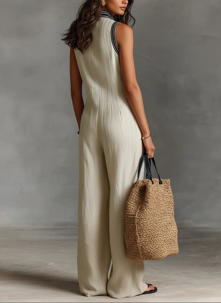 Jumpsuit senza maniche con zip e colletto minimalista