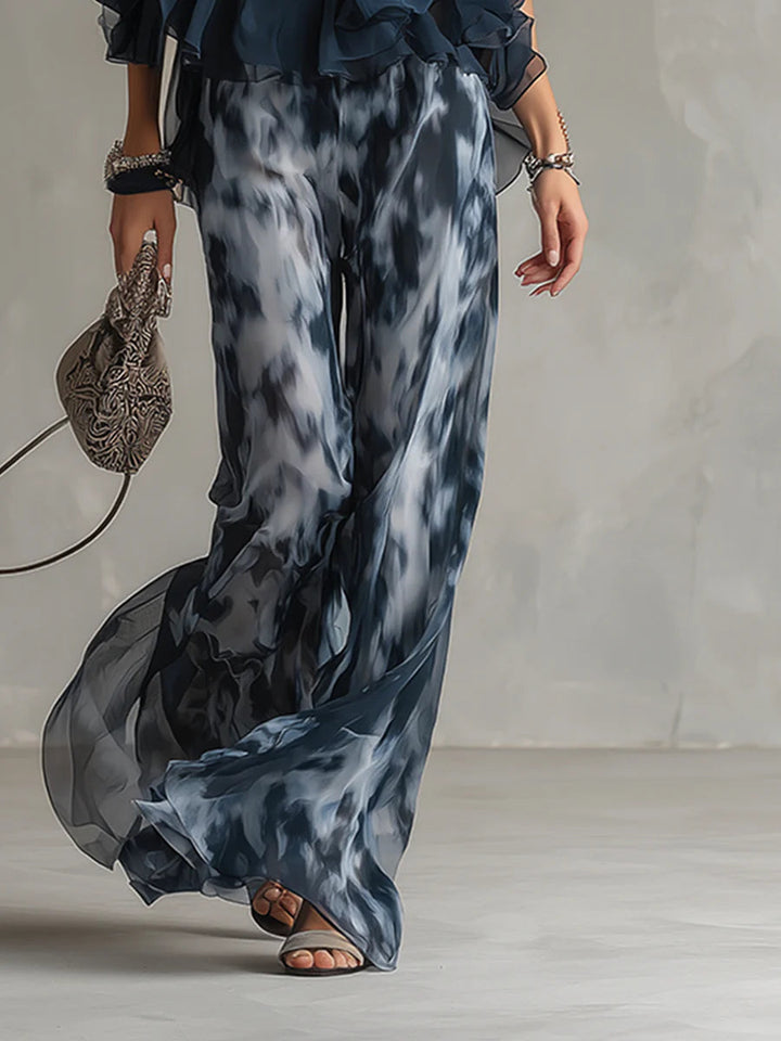 Set Top Halter e Pantaloni a Gamba Larga Stampati