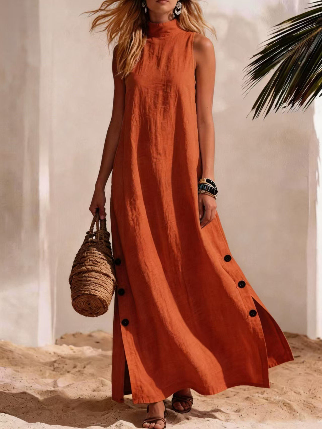 Donna - Abito Maxi Senza Maniche, Collo Alto con Fessura Laterale e Dettaglio Bottoni, Stile Casual da Spiaggia