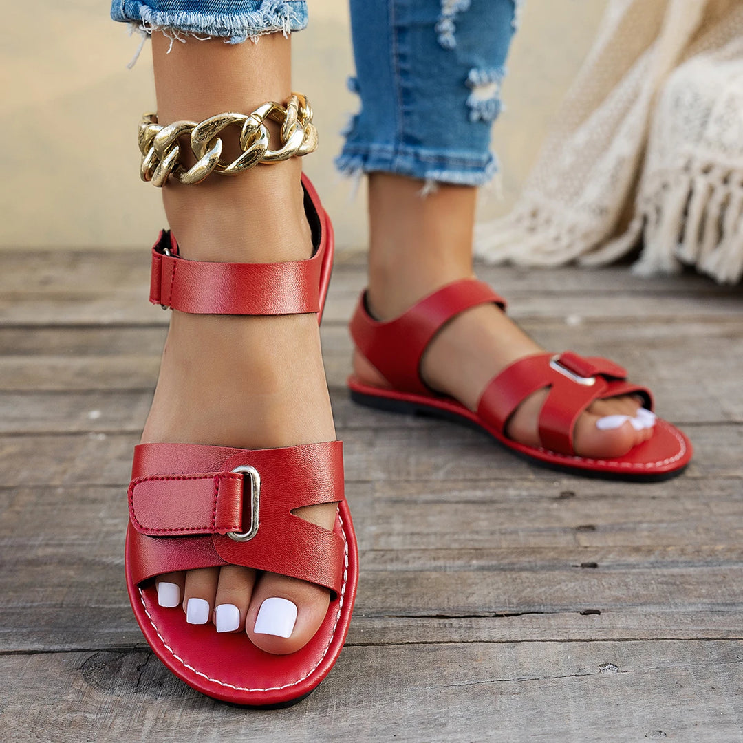 2026 Sandali Piatto Estivi da Donna Moda Fibbia in Metallo Cinghia Zapatos De Muje Marca Aperto Punta Casual Spiaggia Scarpe Romane per Donne